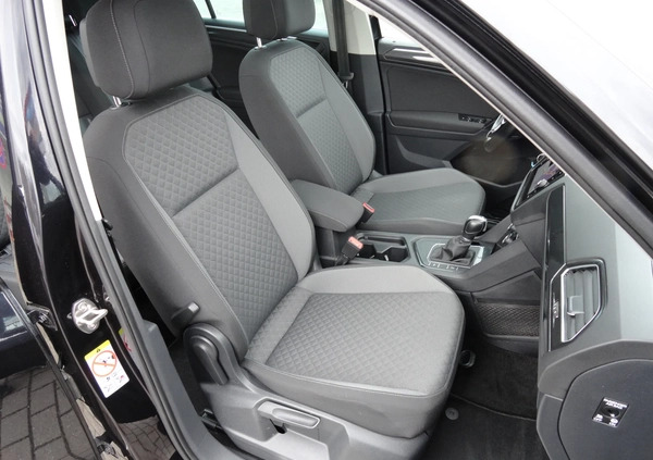 Volkswagen Tiguan cena 89900 przebieg: 139000, rok produkcji 2018 z Sulęcin małe 497